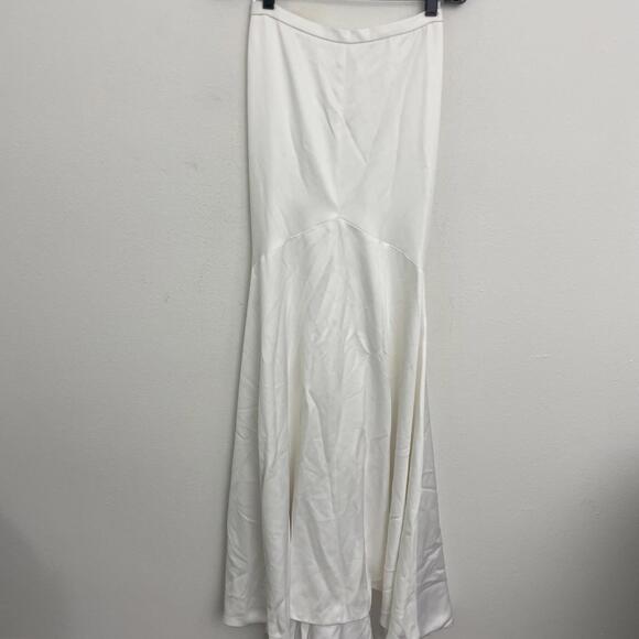 Katie May Noel and Jean Mimi Off White Bridal Maxi Skirt with Train S $495msrp - Picture 12 of 12